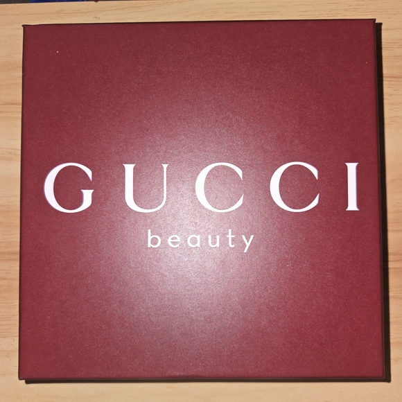 Gucci Beauty Opal Pink Highlighter &Bertha Pink Lip Gloss 2pc Set,BNIB - Picture 2 of 5